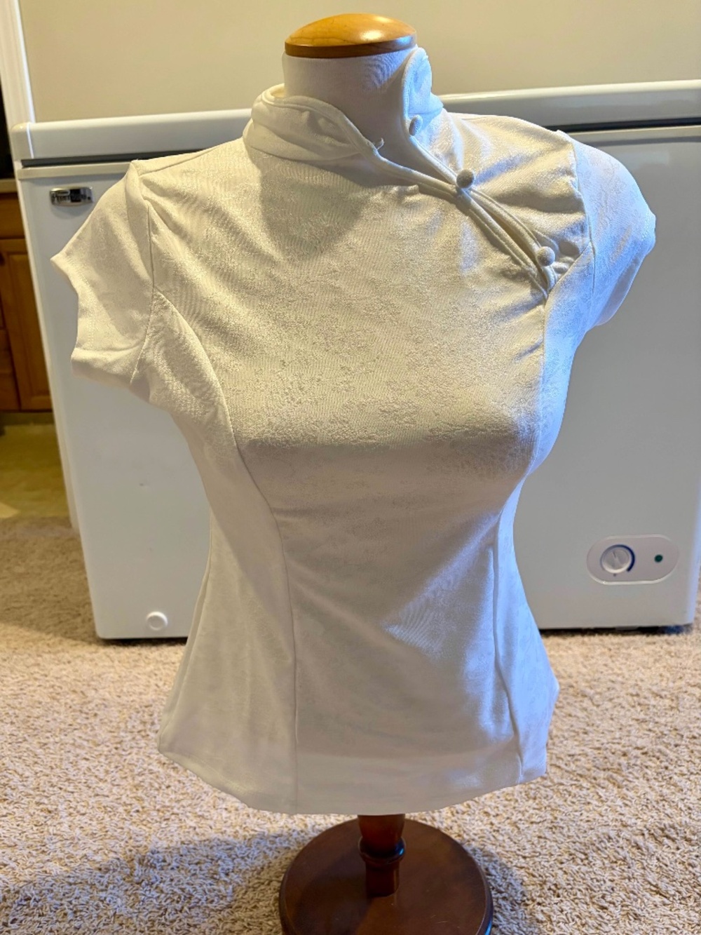 H&M Tshirt with asian flare